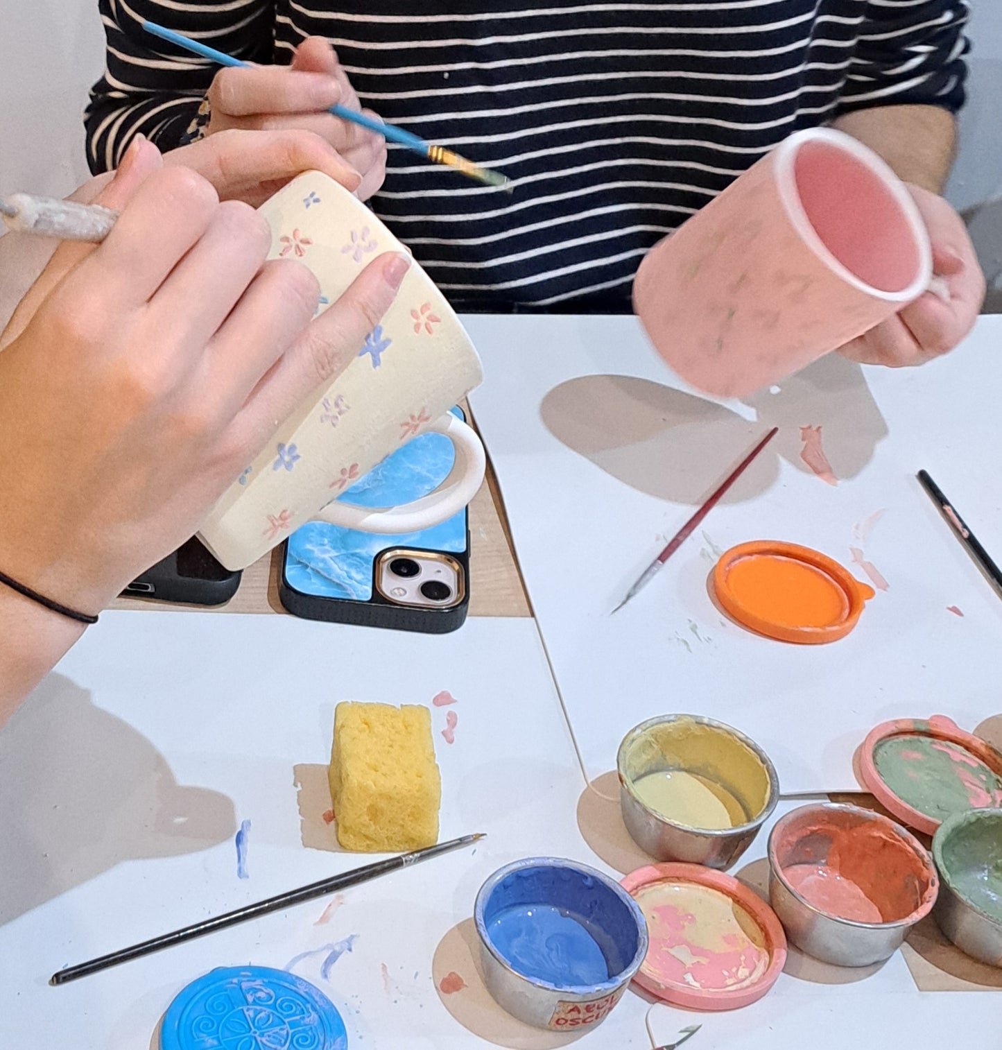TALLER SÁBADO 29 NOVIEMBRE (LIBRE: cerámica o pintar)