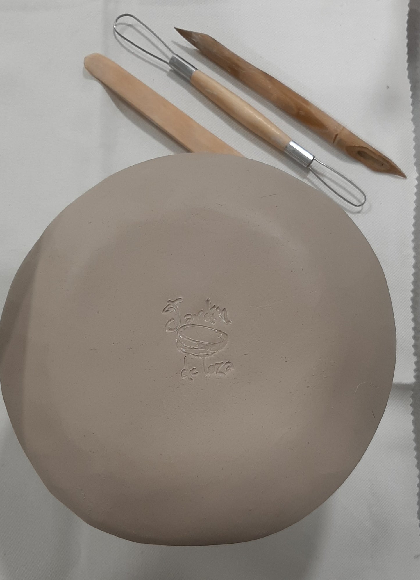 TALLER SÁBADO 29 NOVIEMBRE (LIBRE: cerámica o pintar)