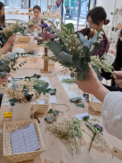 D-TALLER DE CERÁMICA Y FLORES DOMINGO 27 de OCTUBRE